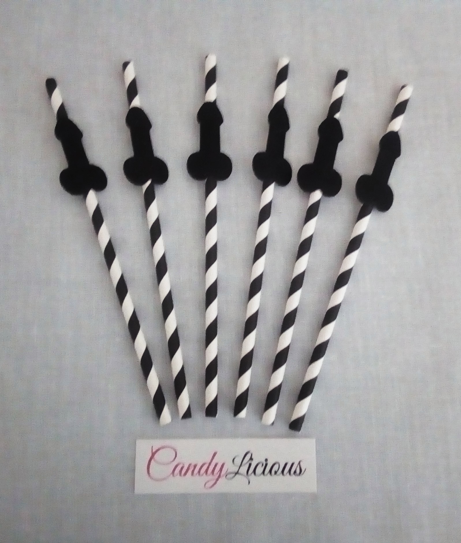 willy-straws--black-&-white-with-black-6qty